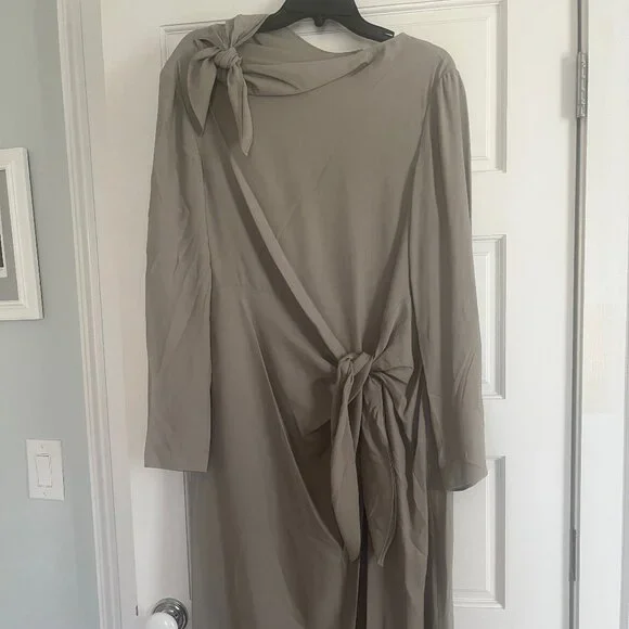 Tibi Feather Weight Eco Crepe Benedict Dress - Grey - 4 - Picture 7 of 12